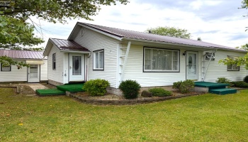 103 Buckeye Drive, Attica, 44807, 2 Bedroom Bedrooms, ,1 BathroomBathrooms,Residential,For Sale,Buckeye,20263866 103 Buckeye Drive, Attica, 44807, 2 Bedroom Bedrooms, ,1 BathroomBathrooms,Residential,For Sale,Buckeye,20263866