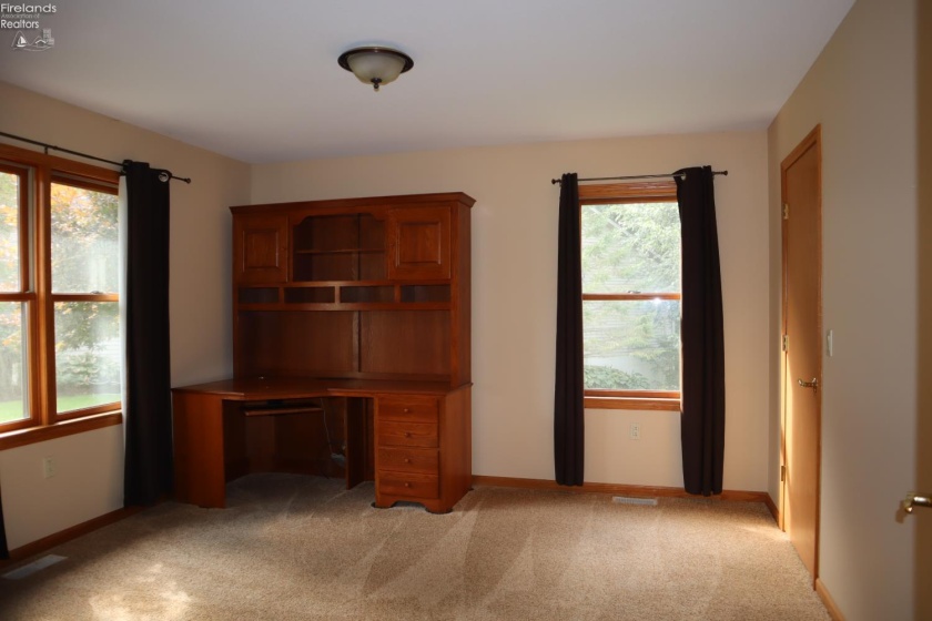 24 Ridgewood Drive, Norwalk, 44857, 3 Bedroom Bedrooms, ,3 BathroomBathrooms,Residential,For Sale,Ridgewood,20263746