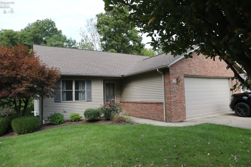 24 Ridgewood Drive, Norwalk, 44857, 3 Bedroom Bedrooms, ,3 BathroomBathrooms,Residential,For Sale,Ridgewood,20263746