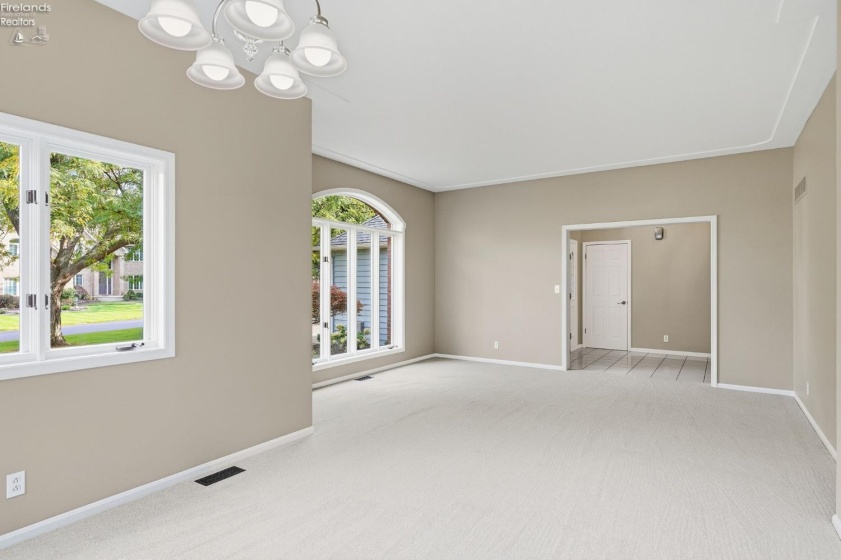 4165 Laurel Ridge Drive, Port Clinton, 43452, 4 Bedroom Bedrooms, ,3 BathroomBathrooms,Residential,For Sale,Laurel Ridge,20264037