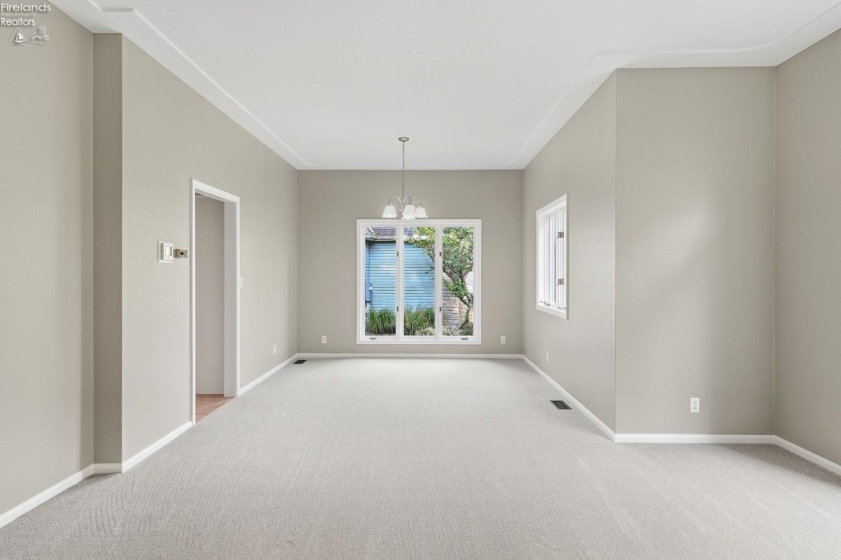 4165 Laurel Ridge Drive, Port Clinton, 43452, 4 Bedroom Bedrooms, ,3 BathroomBathrooms,Residential,For Sale,Laurel Ridge,20264037