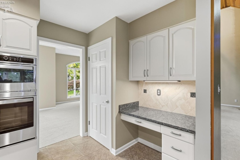 4165 Laurel Ridge Drive, Port Clinton, 43452, 4 Bedroom Bedrooms, ,3 BathroomBathrooms,Residential,For Sale,Laurel Ridge,20264037