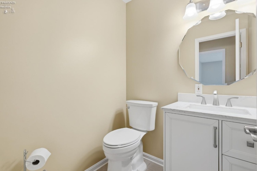 4165 Laurel Ridge Drive, Port Clinton, 43452, 4 Bedroom Bedrooms, ,3 BathroomBathrooms,Residential,For Sale,Laurel Ridge,20264037