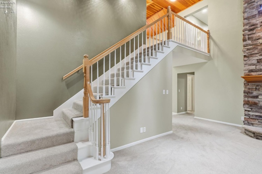 4165 Laurel Ridge Drive, Port Clinton, 43452, 4 Bedroom Bedrooms, ,3 BathroomBathrooms,Residential,For Sale,Laurel Ridge,20264037