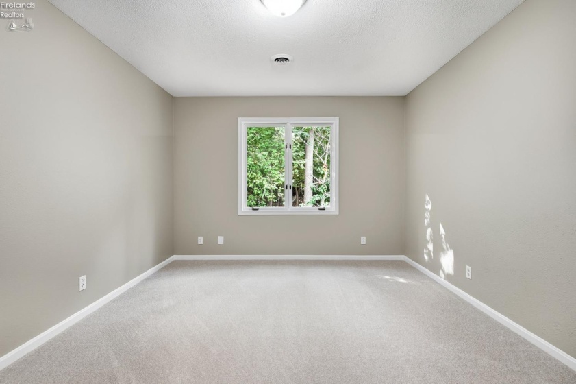 4165 Laurel Ridge Drive, Port Clinton, 43452, 4 Bedroom Bedrooms, ,3 BathroomBathrooms,Residential,For Sale,Laurel Ridge,20264037