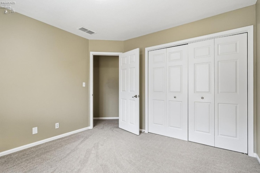 4165 Laurel Ridge Drive, Port Clinton, 43452, 4 Bedroom Bedrooms, ,3 BathroomBathrooms,Residential,For Sale,Laurel Ridge,20264037