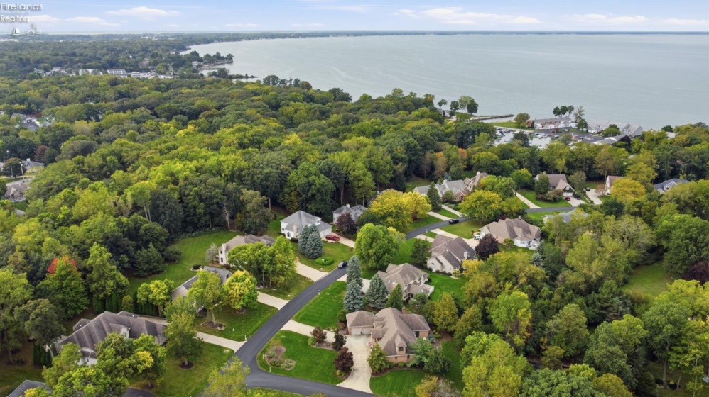 4165 Laurel Ridge Drive, Port Clinton, 43452, 4 Bedroom Bedrooms, ,3 BathroomBathrooms,Residential,For Sale,Laurel Ridge,20264037