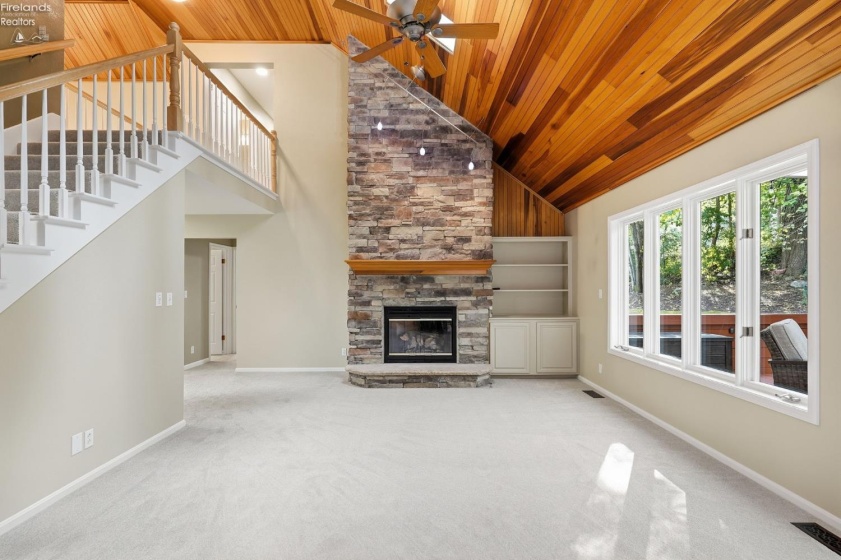 4165 Laurel Ridge Drive, Port Clinton, 43452, 4 Bedroom Bedrooms, ,3 BathroomBathrooms,Residential,For Sale,Laurel Ridge,20264037