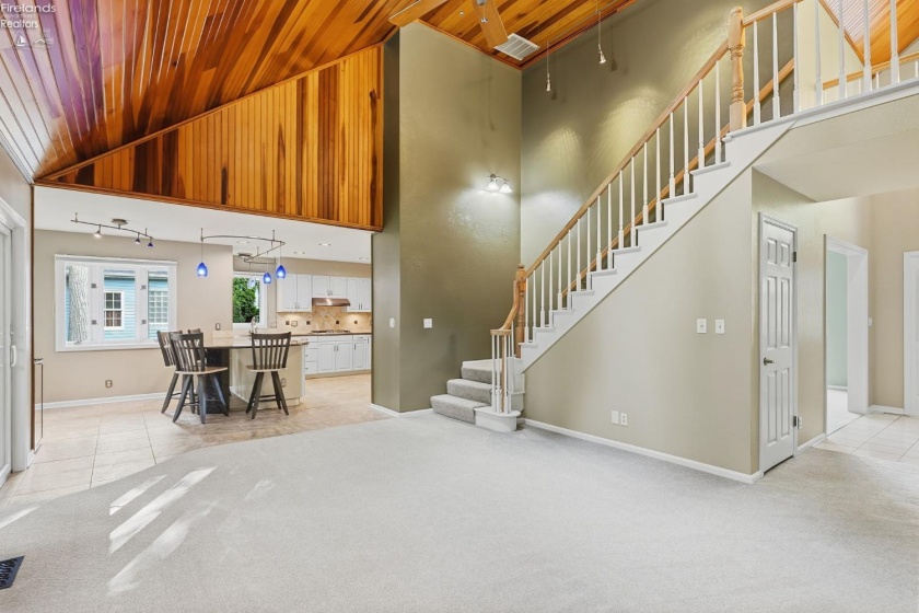 4165 Laurel Ridge Drive, Port Clinton, 43452, 4 Bedroom Bedrooms, ,3 BathroomBathrooms,Residential,For Sale,Laurel Ridge,20264037