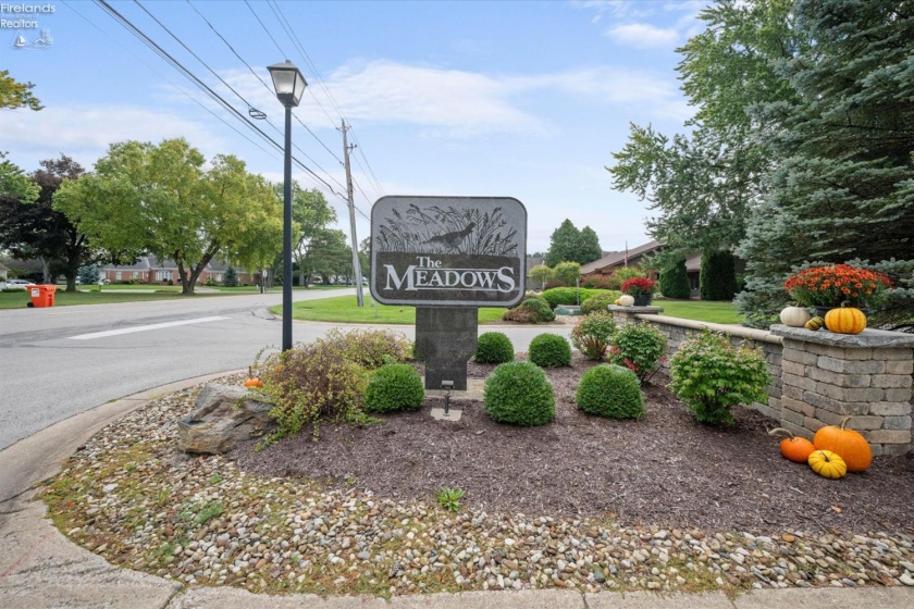 3903 Deerpath Drive, Sandusky, 44870, 5 Bedroom Bedrooms, ,4 BathroomBathrooms,Residential,For Sale,Deerpath Drive,20263970