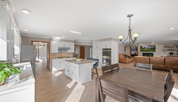 3903 Deerpath Drive, Sandusky, 44870, 5 Bedroom Bedrooms, ,4 BathroomBathrooms,Residential,For Sale,Deerpath Drive,20263970