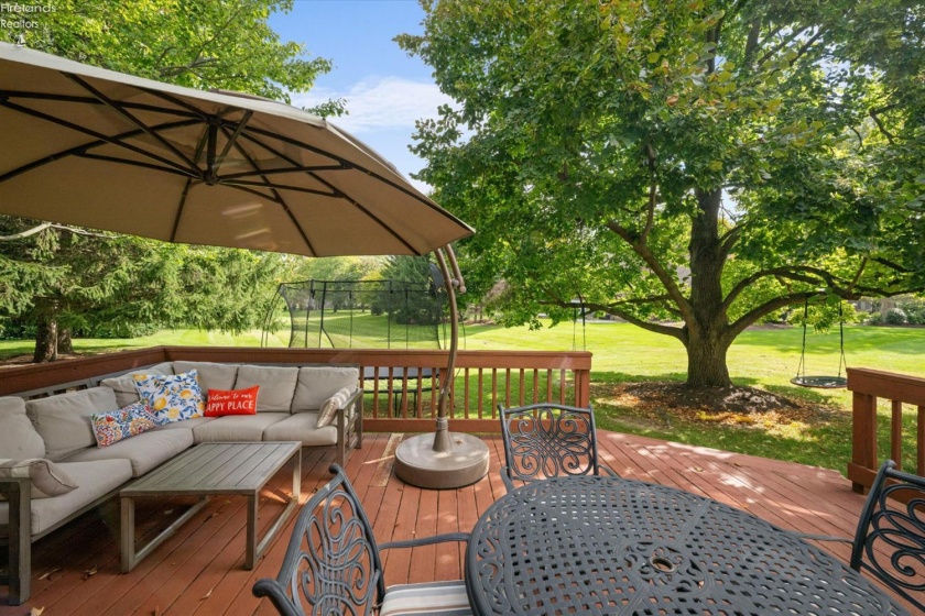 3903 Deerpath Drive, Sandusky, 44870, 5 Bedroom Bedrooms, ,4 BathroomBathrooms,Residential,For Sale,Deerpath Drive,20263970
