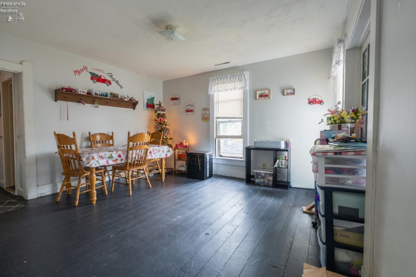 407 Northwest Street, Bellevue, 44811, ,Multiple Units,For Sale,Northwest,20263887