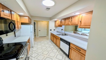 206 Lisa Ann Drive, Huron, 44839, 2 Bedroom Bedrooms, ,2 BathroomBathrooms,Residential,For Sale,Lisa Ann,20264067