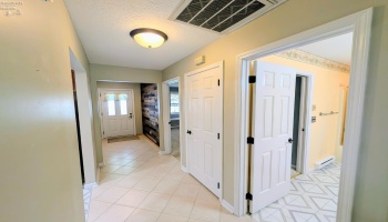 206 Lisa Ann Drive, Huron, 44839, 2 Bedroom Bedrooms, ,2 BathroomBathrooms,Residential,For Sale,Lisa Ann,20264067