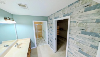 206 Lisa Ann Drive, Huron, 44839, 2 Bedroom Bedrooms, ,2 BathroomBathrooms,Residential,For Sale,Lisa Ann,20264067