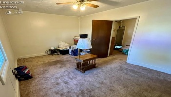7810 Hayes Ave, Sandusky, 44870, 3 Bedroom Bedrooms, ,1 BathroomBathrooms,Residential,For Sale,Hayes Ave,20264066