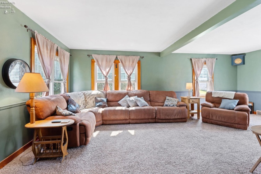 115 Benton Street, Oak Harbor, 43449, 3 Bedroom Bedrooms, ,1 BathroomBathrooms,Residential,For Sale,Benton,20263972
