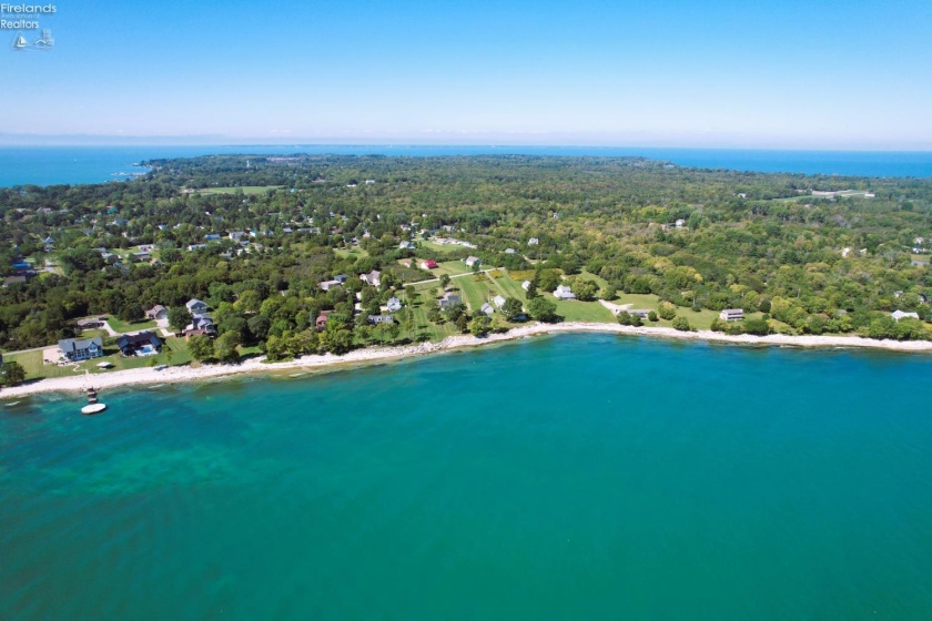232 McGettigan Lane, Kelleys Island, 43438, 4 Bedroom Bedrooms, ,3 BathroomBathrooms,Residential,For Sale,McGettigan,20263973