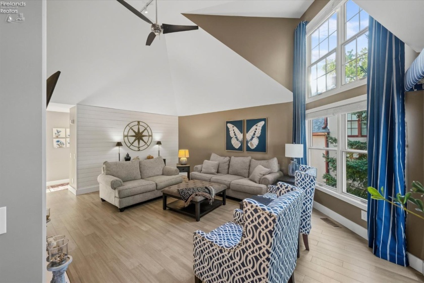 4333 Marin Woods, Port Clinton, 43452, 2 Bedroom Bedrooms, ,2 BathroomBathrooms,Residential,For Sale,Marin Woods,20264081