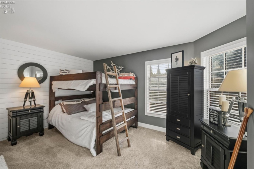 4333 Marin Woods, Port Clinton, 43452, 2 Bedroom Bedrooms, ,2 BathroomBathrooms,Residential,For Sale,Marin Woods,20264081
