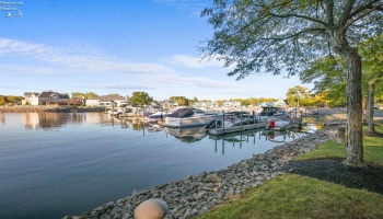4333 Marin Woods, Port Clinton, 43452, 2 Bedroom Bedrooms, ,2 BathroomBathrooms,Residential,For Sale,Marin Woods,20264081