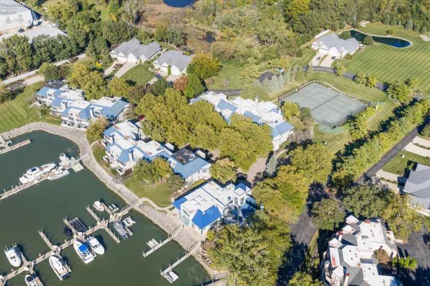 4333 Marin Woods, Port Clinton, 43452, 2 Bedroom Bedrooms, ,2 BathroomBathrooms,Residential,For Sale,Marin Woods,20264081