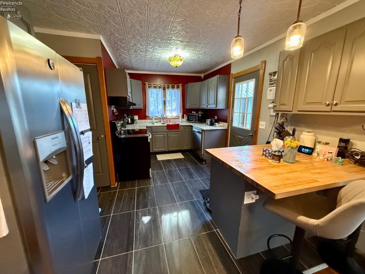 12 Walnut Street, Norwalk, 44857, 3 Bedroom Bedrooms, ,2 BathroomBathrooms,Residential,For Sale,Walnut,20264088