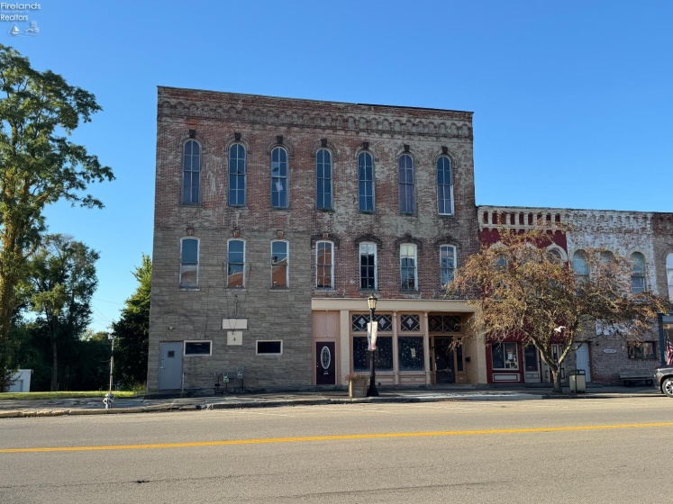 14 Main St, Plymouth, 44865, ,Commercial,For Sale,Main St,20264090