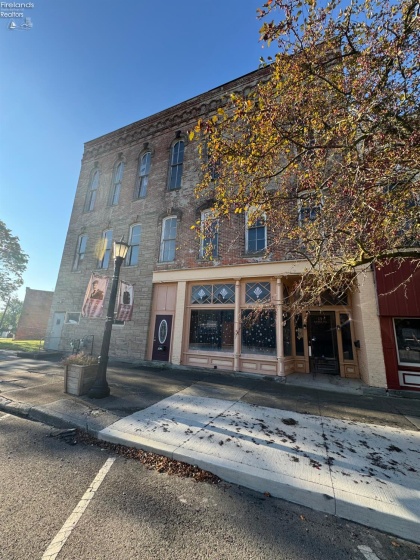 14 Main St, Plymouth, 44865, ,Commercial,For Sale,Main St,20264090
