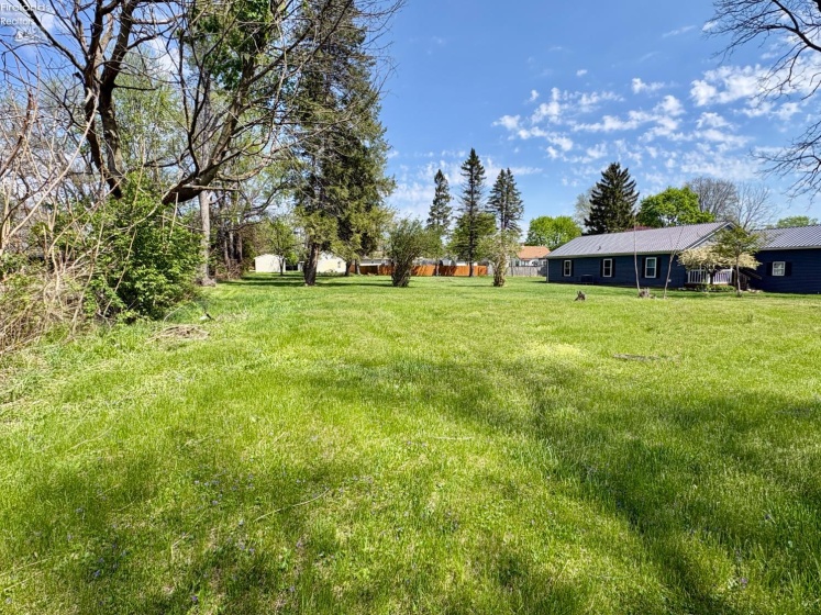 0 Thomas Street, Tiffin, 44883, ,Land,For Sale,Thomas,20264102
