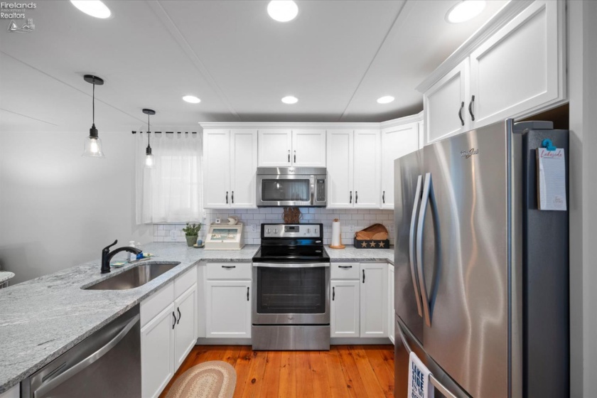 120 E Third Street, Lakeside, 43440, 3 Bedroom Bedrooms, ,2 BathroomBathrooms,Residential,For Sale,E Third Street,20264092