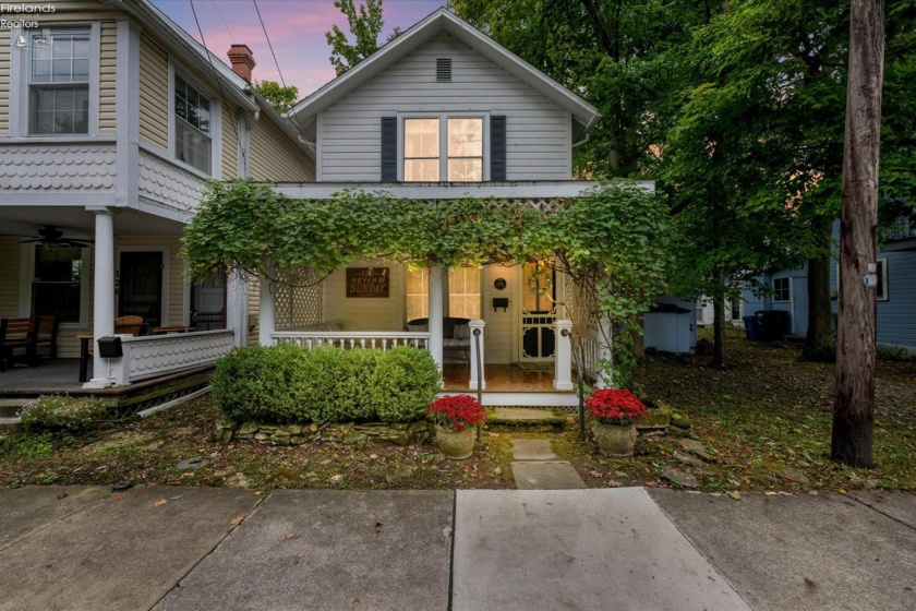 120 E Third Street, Lakeside, 43440, 3 Bedroom Bedrooms, ,2 BathroomBathrooms,Residential,For Sale,E Third Street,20264092