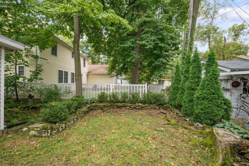 120 E Third Street, Lakeside, 43440, 3 Bedroom Bedrooms, ,2 BathroomBathrooms,Residential,For Sale,E Third Street,20264092