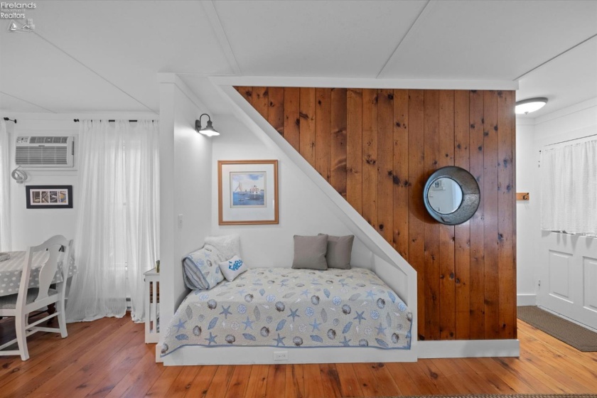 120 E Third Street, Lakeside, 43440, 3 Bedroom Bedrooms, ,2 BathroomBathrooms,Residential,For Sale,E Third Street,20264092