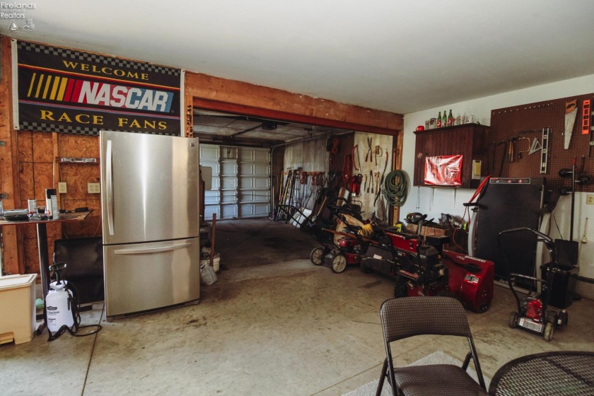 319 Lawrence Street, Sandusky, 44870, 4 Bedroom Bedrooms, ,2 BathroomBathrooms,Residential,For Sale,Lawrence,20263659