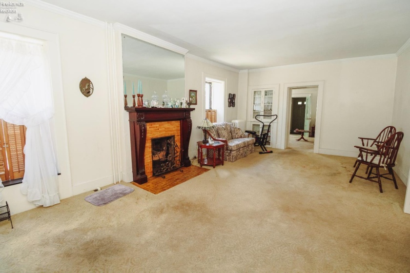 319 Lawrence Street, Sandusky, 44870, 4 Bedroom Bedrooms, ,2 BathroomBathrooms,Residential,For Sale,Lawrence,20263659