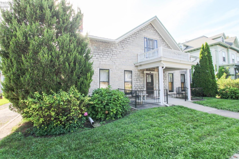 319 Lawrence Street, Sandusky, 44870, 4 Bedroom Bedrooms, ,2 BathroomBathrooms,Residential,For Sale,Lawrence,20263659