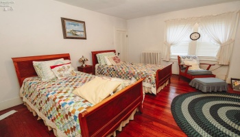 319 Lawrence Street, Sandusky, 44870, 4 Bedroom Bedrooms, ,2 BathroomBathrooms,Residential,For Sale,Lawrence,20263659