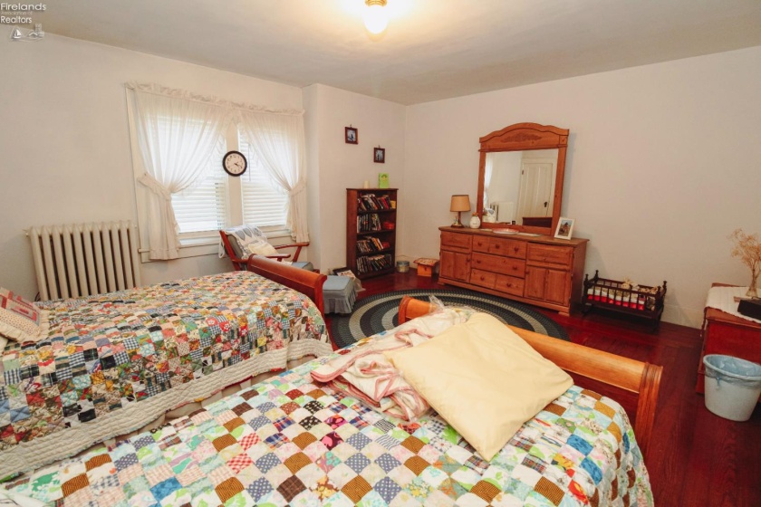 319 Lawrence Street, Sandusky, 44870, 4 Bedroom Bedrooms, ,2 BathroomBathrooms,Residential,For Sale,Lawrence,20263659