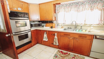319 Lawrence Street, Sandusky, 44870, 4 Bedroom Bedrooms, ,2 BathroomBathrooms,Residential,For Sale,Lawrence,20263659