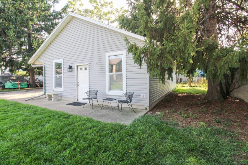 319 Lawrence Street, Sandusky, 44870, 4 Bedroom Bedrooms, ,2 BathroomBathrooms,Residential,For Sale,Lawrence,20263659