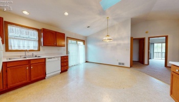 20 Wedgewood Drive, Willard, 44890, 3 Bedroom Bedrooms, ,2 BathroomBathrooms,Residential,For Sale,Wedgewood,20264074