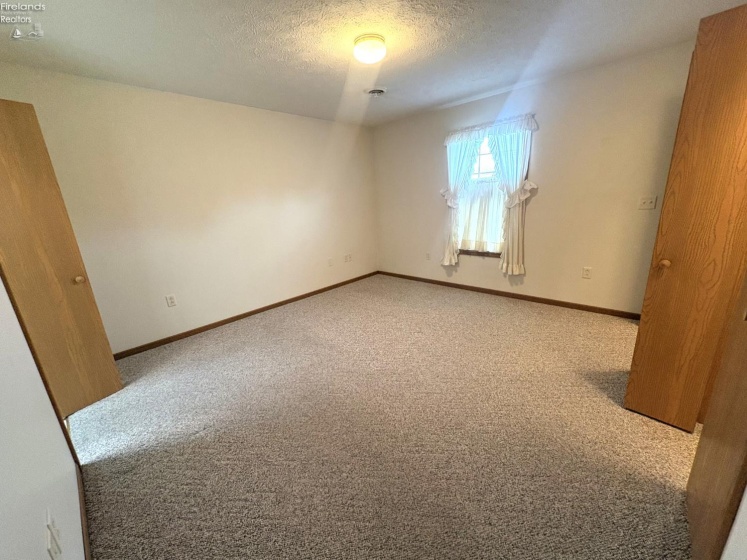20 Wedgewood Drive, Willard, 44890, 3 Bedroom Bedrooms, ,2 BathroomBathrooms,Residential,For Sale,Wedgewood,20264074