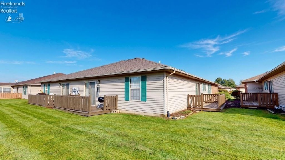 20 Wedgewood Drive, Willard, 44890, 3 Bedroom Bedrooms, ,2 BathroomBathrooms,Residential,For Sale,Wedgewood,20264074
