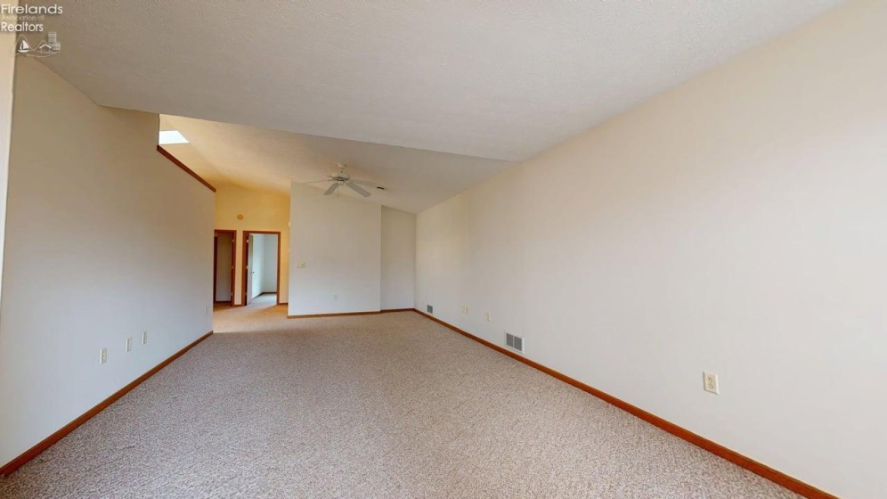 20 Wedgewood Drive, Willard, 44890, 3 Bedroom Bedrooms, ,2 BathroomBathrooms,Residential,For Sale,Wedgewood,20264074