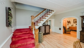 211 Fremont Avenue, Sandusky, 44870, 3 Bedroom Bedrooms, ,2 BathroomBathrooms,Residential,For Sale,Fremont,20264077 211 Fremont Avenue, Sandusky, 44870, 3 Bedroom Bedrooms, ,2 BathroomBathrooms,Residential,For Sale,Fremont,20264077