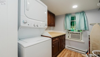 211 Fremont Avenue, Sandusky, 44870, 3 Bedroom Bedrooms, ,2 BathroomBathrooms,Residential,For Sale,Fremont,20264077 211 Fremont Avenue, Sandusky, 44870, 3 Bedroom Bedrooms, ,2 BathroomBathrooms,Residential,For Sale,Fremont,20264077