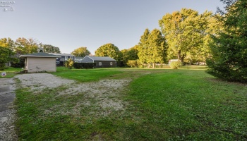 211 Fremont Avenue, Sandusky, 44870, 3 Bedroom Bedrooms, ,2 BathroomBathrooms,Residential,For Sale,Fremont,20264077 211 Fremont Avenue, Sandusky, 44870, 3 Bedroom Bedrooms, ,2 BathroomBathrooms,Residential,For Sale,Fremont,20264077