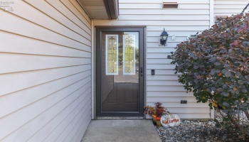 4703 Pinewood Drive, Sandusky, 44870, 3 Bedroom Bedrooms, ,2 BathroomBathrooms,Residential,For Sale,Pinewood,20263929